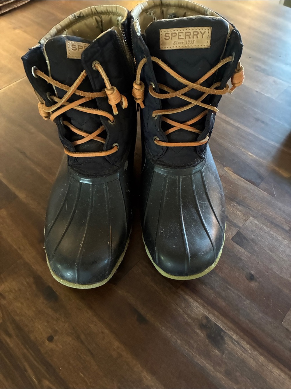 Sperry Black Winter Duck Boots with Tan Laces - 9